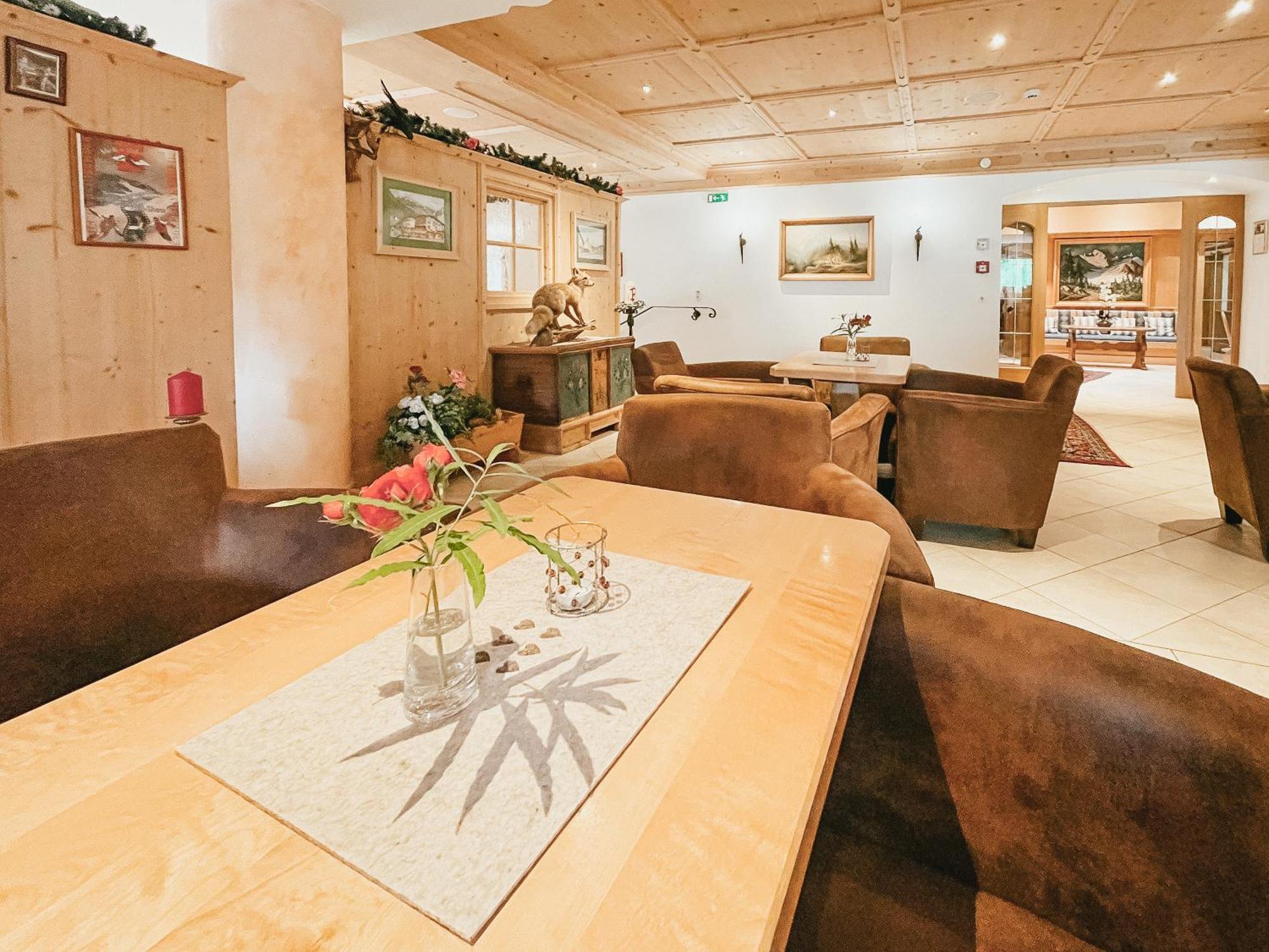 Alpenhotel Tirolerhof 盖洛斯 外观 照片